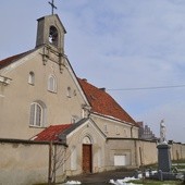 Klasztor i kościół mniszek klarysek kapucynek w Przasnyszu