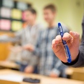 Śląskie. 70 szkół z powodu koronawirusa przeszło na tryb zdalny lub hybrydowy