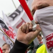 Nowoczesna chce ograniczenia praw związków zawodowych