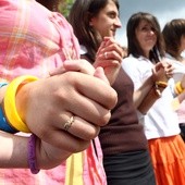 Bp Greger do oazowiczów: nie jest łatwo być człowiekiem wiary, ale jest to możliwe