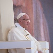 Papież: Chrześcijanin nie idzie do wróżki