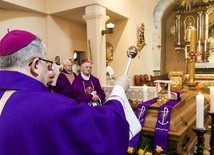 Wyruszam w ostatnią drogę na tej ziemi