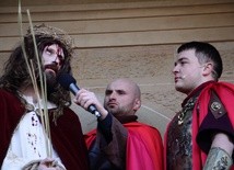 Tradycyjne misteria Męki Pańskiej w sanktuarium pasyjno-maryjnym w Kalwarii Zebrzydowskiej nie odbędą się