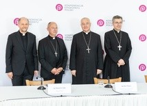 Katowice. Konferencja prasowa biskupów na zakończenie Zebrania Plenarnego KEP