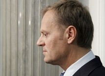 Tusk: Wzmocnić sankcje