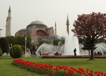 W Wielki Piątek turecki prezydent chce się modlić w Hagia Sofia