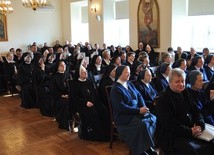 Spotkanie osób konsekrowanych z nuncjuszem apostolskim w Polsce - abp. Celestino Migliore