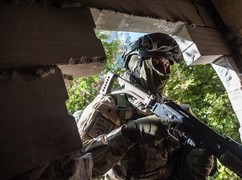 Raport SIPRI:  rekordowe przychody producentów broni