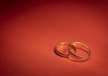Czy narzeczeni, którzy nie chcą mieć dzieci, mogą w sposób ważny zawrzeć sakramentalny związek małżeński? 