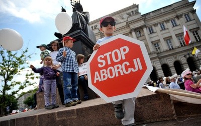 Ciut mniej legalnych aborcji w Polsce