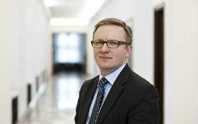 Minister Szczerski w imieniu prezydenta oddał hołd ofiarom katastrofy smoleńskiej