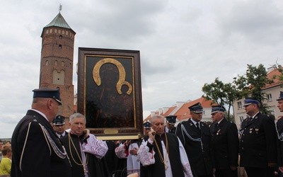 Zaczyna się trzeci etap peregrynacji kopii jasnogórskiego wizerunku