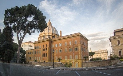Episkopat Włoch przeznaczył 19 mln euro na walkę w pandemią