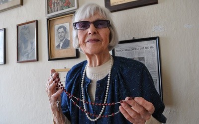 Janina Hikiert (1920-2018) - ciechanowski pedagog i wychowawca pokoleń pielęgniarek