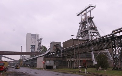 Śląskie: Akcja ratunkowa w kopalni Pniówek
