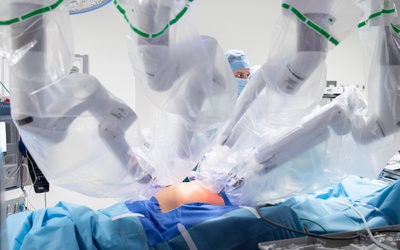 Raport: Ten rok będzie przełomowy w chirurgii robotowej w Polsce