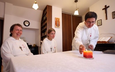 Nowe żeńskie zgromadzenia zakonne w Polsce