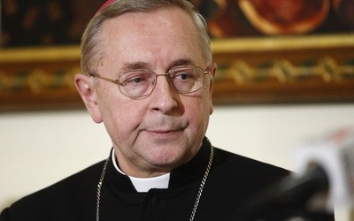 Abp Gądecki: Dokument synodalny dla wielu biskupów nie do przyjęcia 