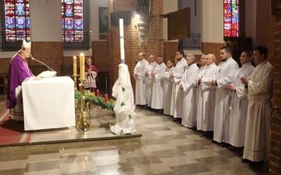 Ustanowienie nowych szafarzy