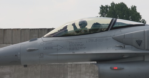 Amerykanie gotowi szkolić ukraińskich pilotów na F-16