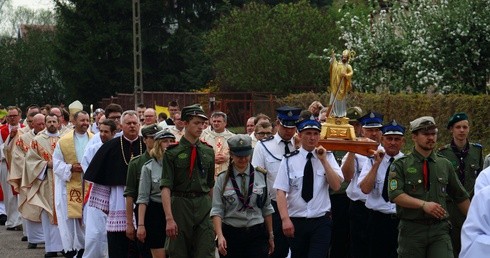 Bp Wojciech Skibicki: Przybycie tutaj jest świadectwem 