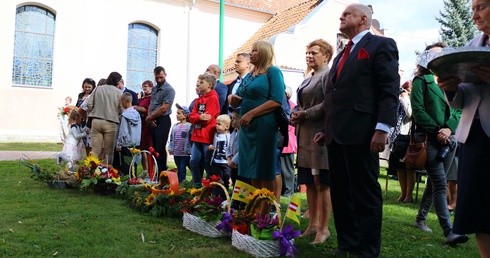 Dożynki w Zielonce Pasłęckiej