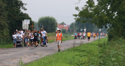 Ochrzczeni, aby żyć. Ochoczy, aby iść