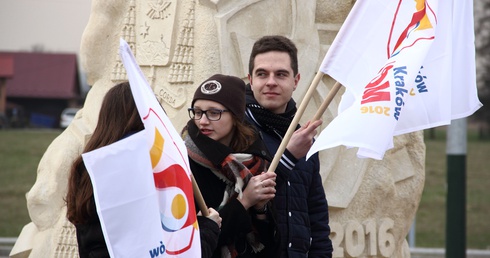 Wolontariusze ŚDM na Campus Misericoridiae