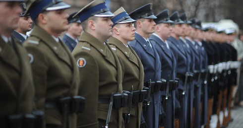 W całym kraju obchody 12. rocznicy katastrofy smoleńskiej