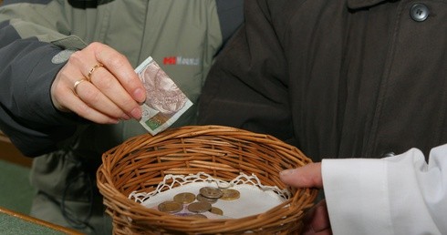 Pomóż swej parafii przetrwać