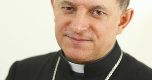 Abp Mokrzycki: lekarstwem na zło jakie wyrządza Rosja jest modlitwa