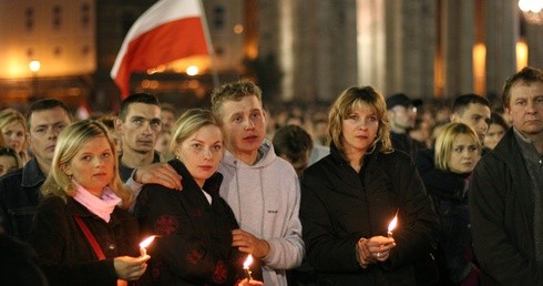 2 IV 2005. Rzym, Watykan, Plac św. Piotra