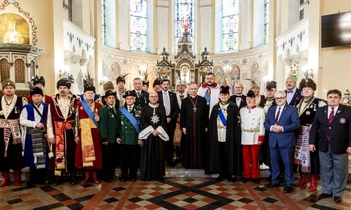 Historyczne wydarzenie. Rycerze wszystkich zakonów spotkali się w Tarnowskich Górach