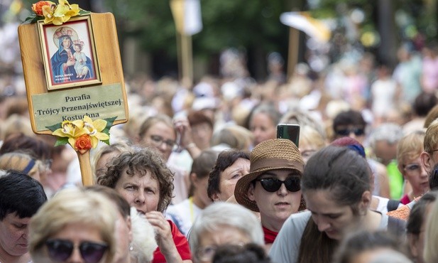 W niedzielę pielgrzymka kobiet i dziewcząt do Piekar Śląskich. Znamy program
