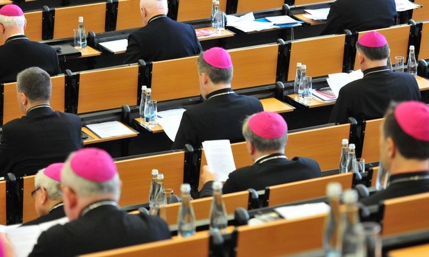 Młodzież i ochrona danych osobowych głównymi tematami obrad KEP