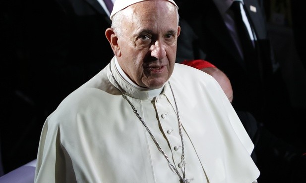 Papież zwołuje szczyt w sprawie nadużyć duchownych