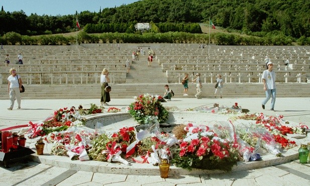 Pamięci bohaterów z Monte Cassino