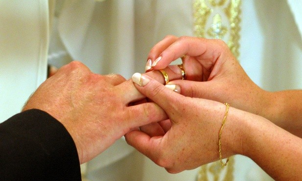 Co trzecie sakramentalne małżeństwo się rozpada