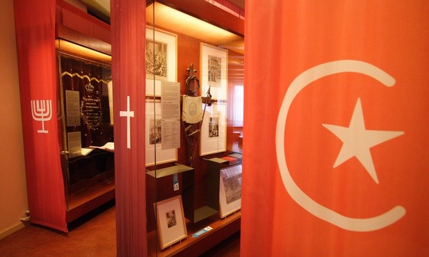 W Astanie relligie są razem. I nie w muzeum