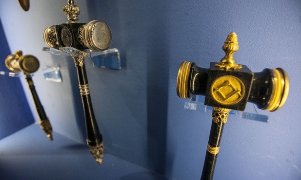 Masoneria w sposób nieunikniony prowadzi do apostazji