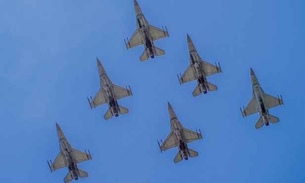 John Kirby: Ukraina prawdopodobnie otrzyma F-16 do końca tego roku