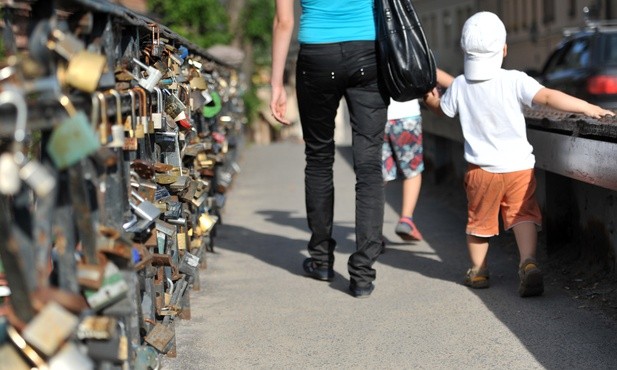 Litwa: Rząd wprowadził świadczenia na dzieci na wzór programu 500+