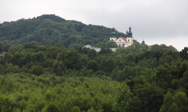 Powędruj szlakiem maryjnym