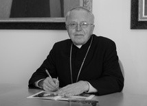 Zmarł arcybiskup senior archidiecezji częstochowskiej Stanisław Nowak