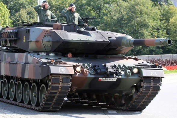 Prezydent: Polska podjęła decyzję o przekazaniu Ukrainie kompanii czołgów Leopard