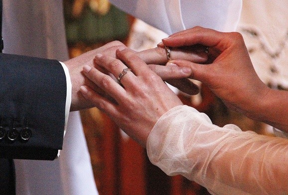 Nowe przepisy o przygotowaniu do małżeństwa