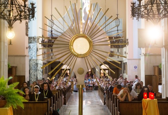 Węgry: Ludzie interesują się Kongresem Eucharystycznym, bo brak im Jezusa