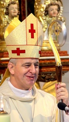 Bp Piotrowski: Pierwszą ziemią misyjną są serca ochrzczonych