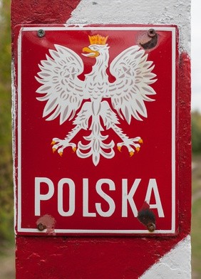 Żaryn: służby białoruskie wraz z cudzoziemcami dalej atakują naszą granicę i polskie patrole