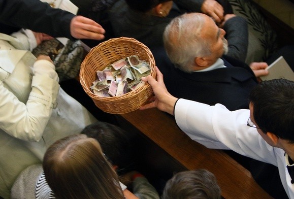 Debata: "Jaka przyszłość finansowania Kościołów w Polsce. Perspektywy wprowadzenia modelu asygnaty podatkowej"